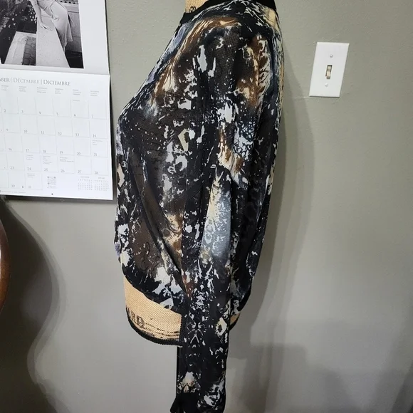 CAbi Semi'Sheer Animal Print Pullover Top M - Picture 3 of 6